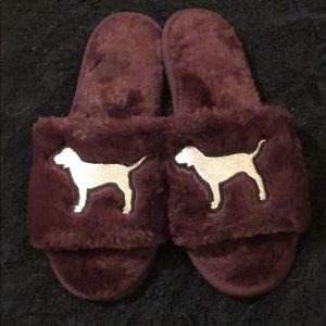 Victoria Secret’s Pink slippers